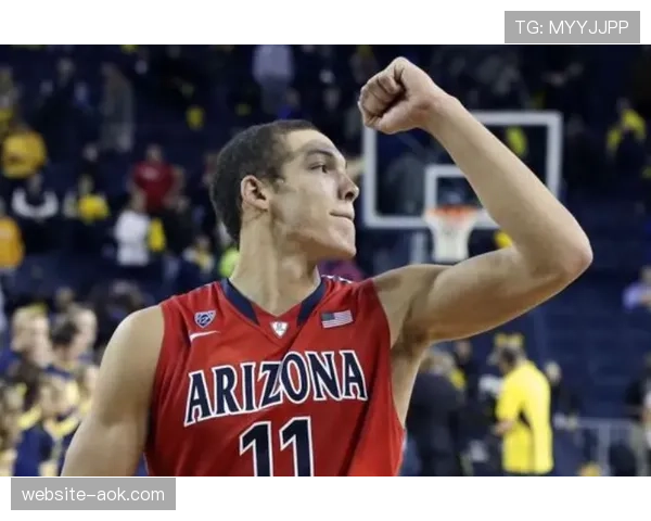 热那亚前锋雷特吉因肌肉疲劳缺席训练，影响锋线终结效率